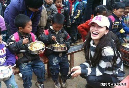 吃瓜明星娱乐八卦群下载,揭秘“吃瓜明星”娱乐八卦群幕后故事