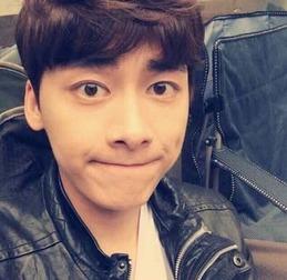 娱乐圈李易峰吃瓜,娱乐圈风云再起，真相究竟如何？