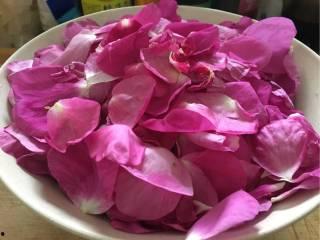 娱乐吃瓜酱玫瑰花,玫瑰花背后的秘密故事